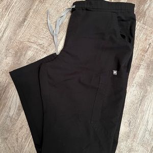 Figs Black Kade Cargo Pants